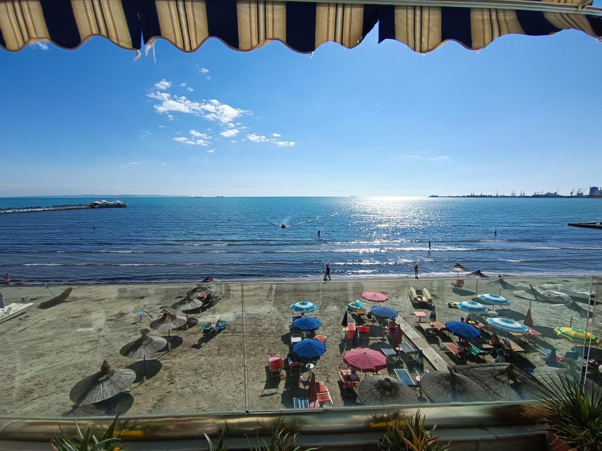 Apartment Seaside